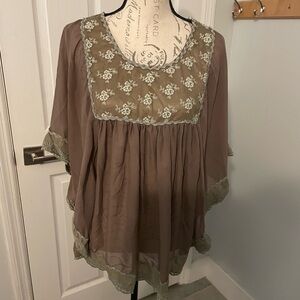 prevata olive green embroidered batwing sheer boho blouse M